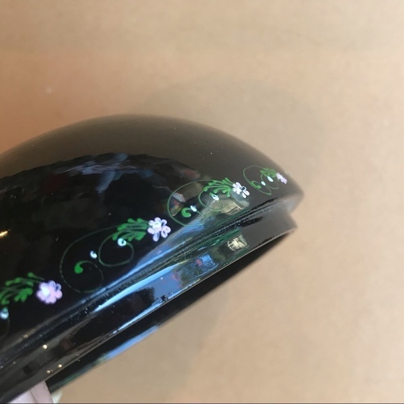 Vintage Black lacquer Nesting Boxes, Hand Painted, Set of Three - Picture 6 of 12